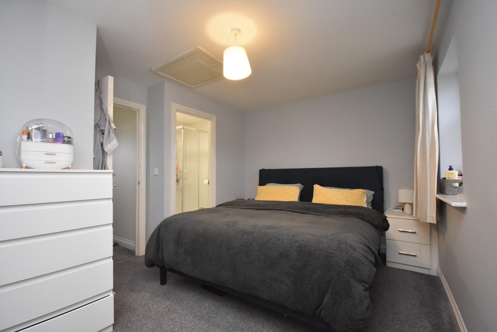 16 Armoury Drive, Cardiff, CF14 4NP